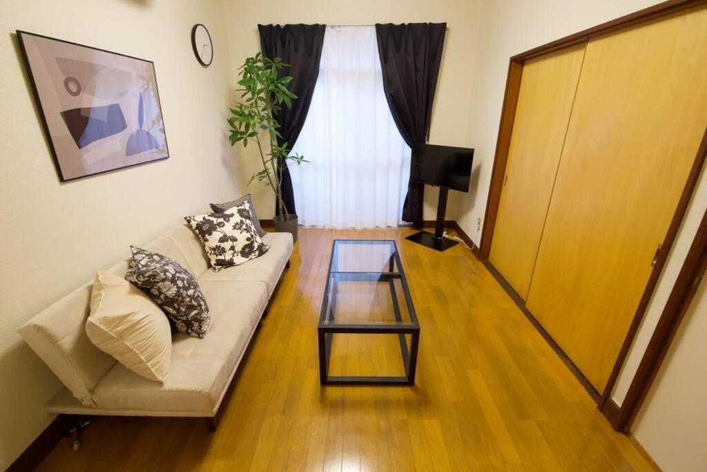 Apartment 柳田貸家